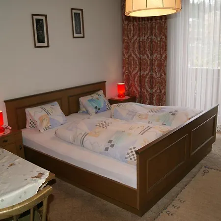 Gaestehaus Ferienwohnungen Lackner Rennweg am Katschberg Habitación foto