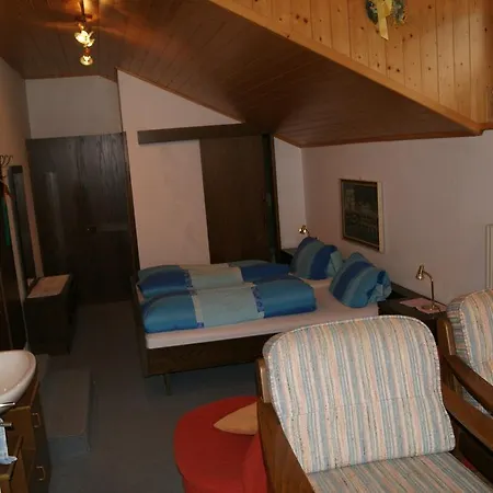 Gaestehaus Ferienwohnungen Lackner Rennweg am Katschberg Habitación foto