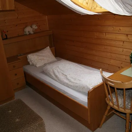 Gaestehaus Ferienwohnungen Lackner Rennweg am Katschberg Habitación foto